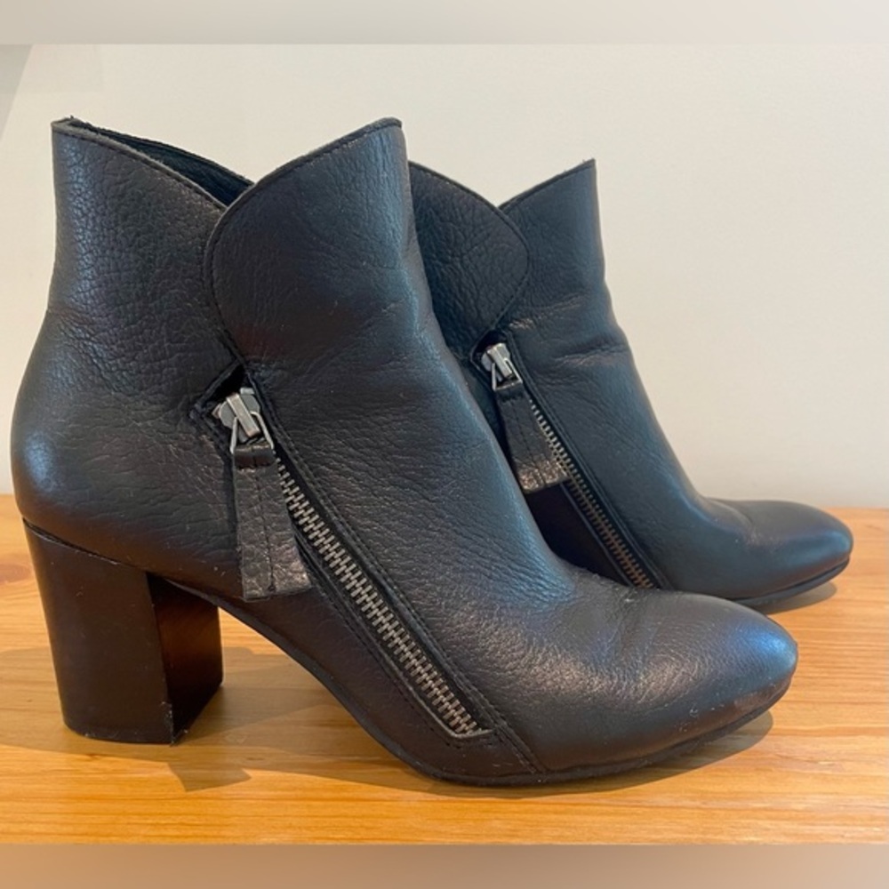 Anthropologie Silent D Black Uriah Ankle Boots Size EU 37